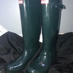 Hunter boots: original tall. Dark green.